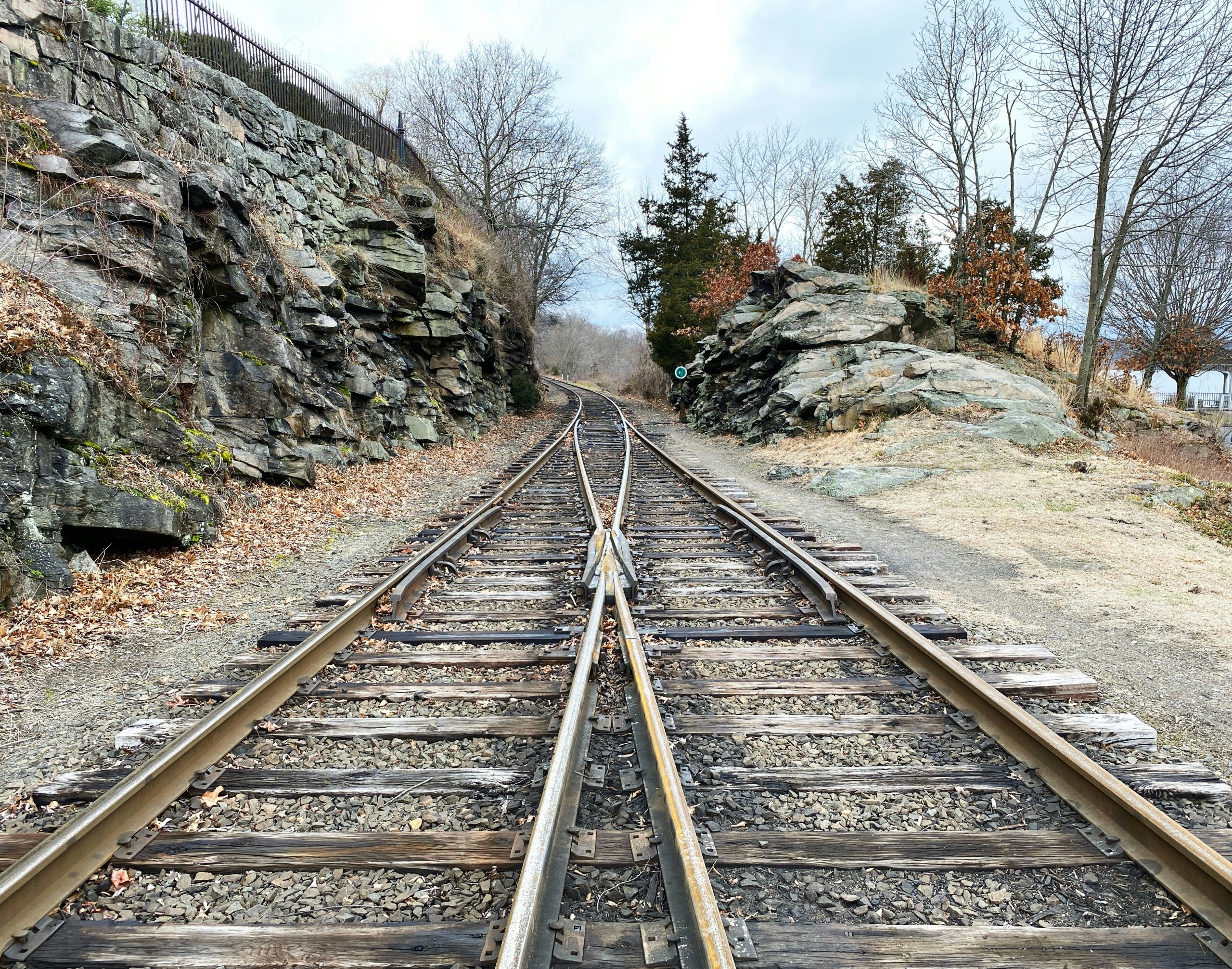 railway lines joining